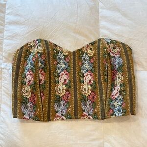 Vintage crop top